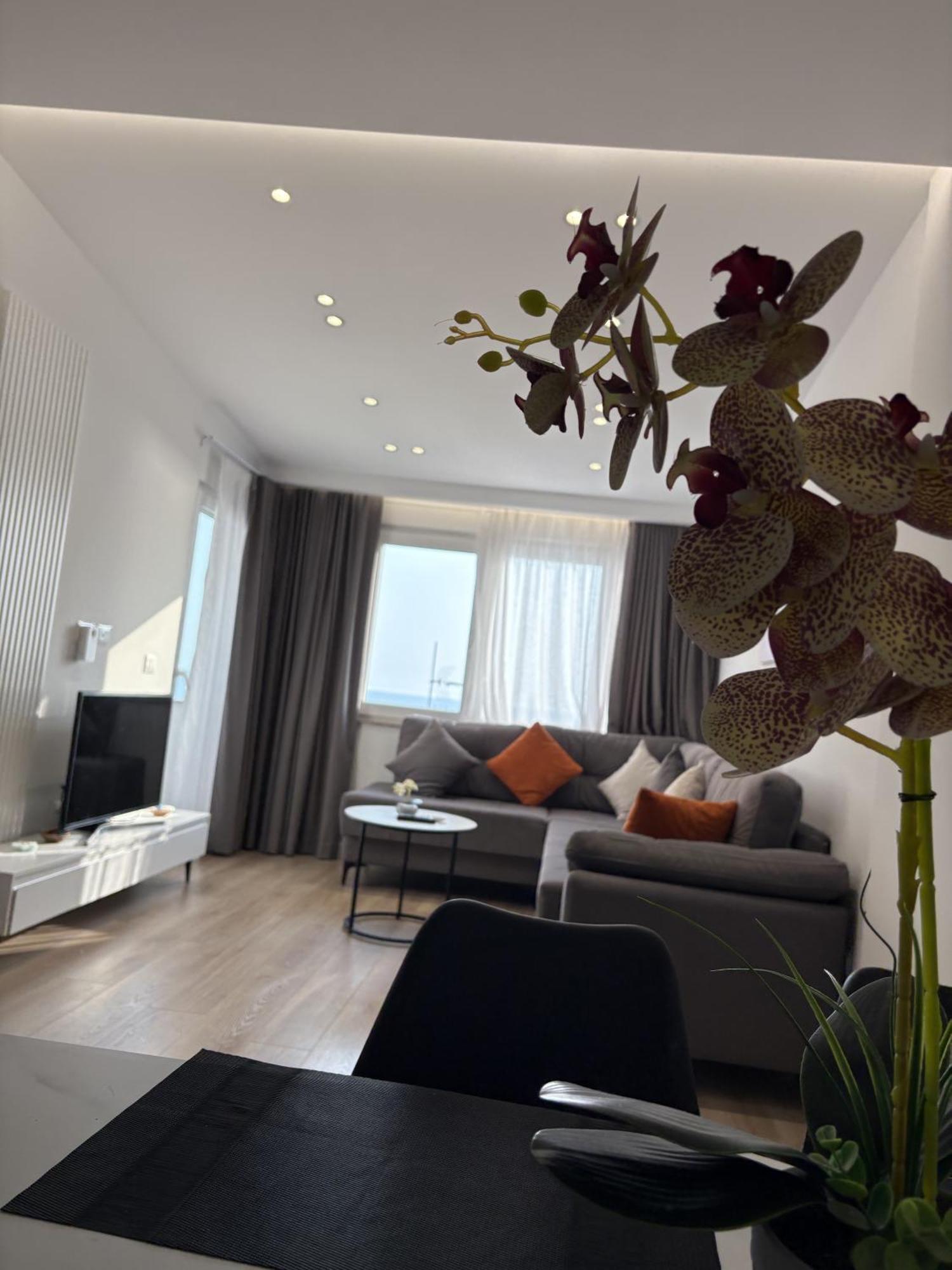 Seascape Apartment Durrës